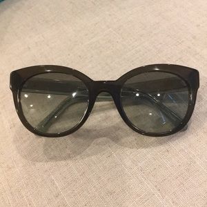 Burberry Cat Eye Sunglasses in Black/Dark Gray